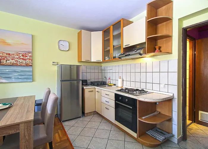 Jadranka 2400 Apartment *