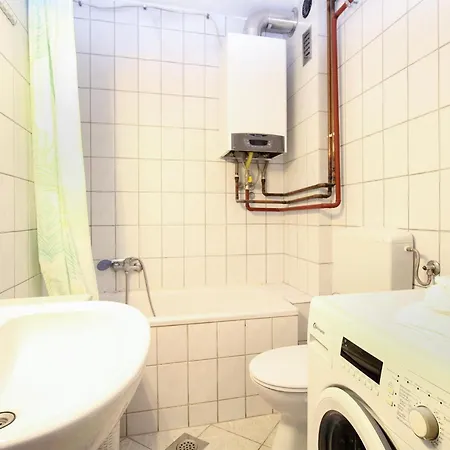 Apartamento Jadranka 2400 *