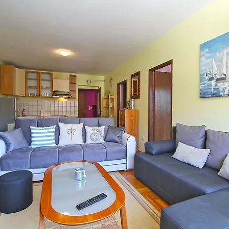 Apartamento Jadranka 2400 Pula