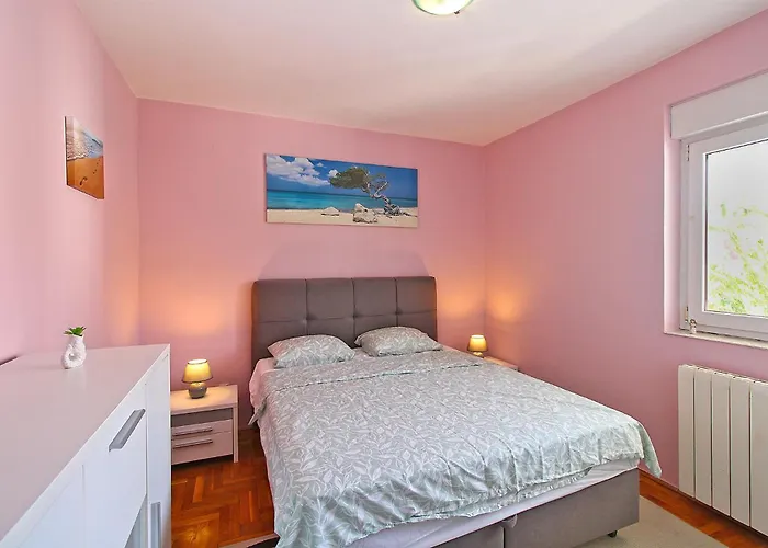 Apartment Jadranka 2400